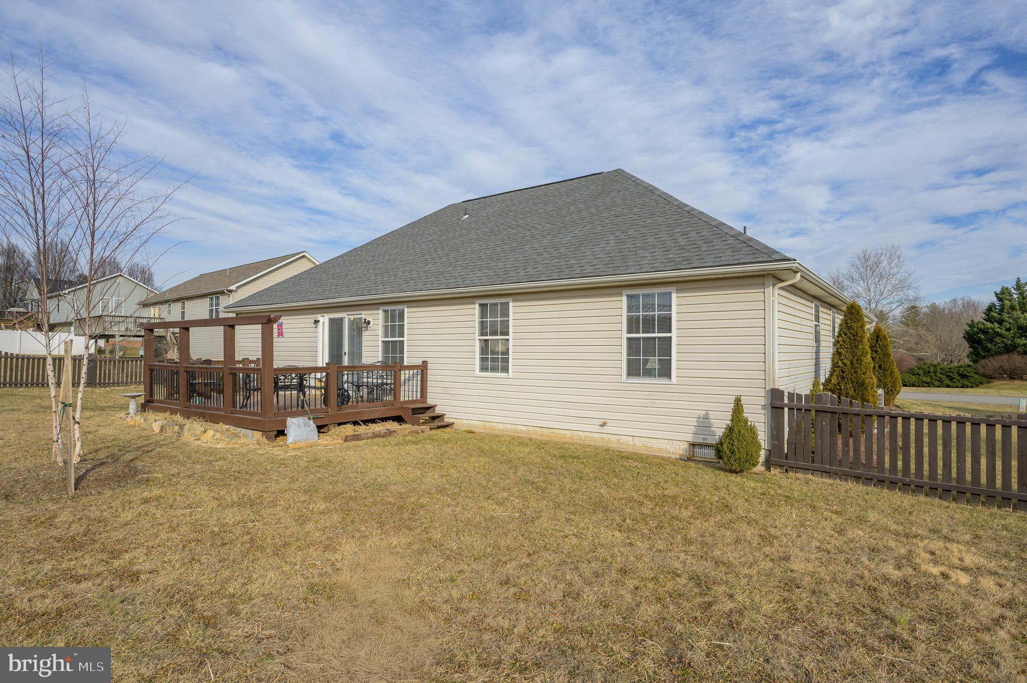 BRIAR RUN - Residential