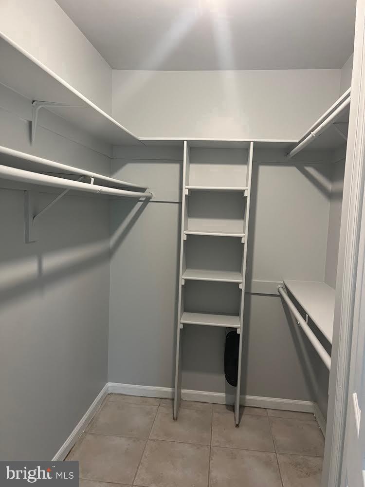 WATERS HOUSE - Residential Lease