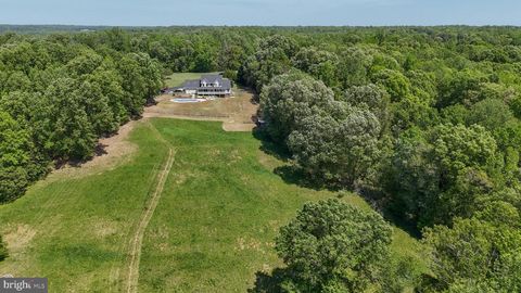 Property photo of 10150 Lapworth Place, Charlotte Hall, MD 20622