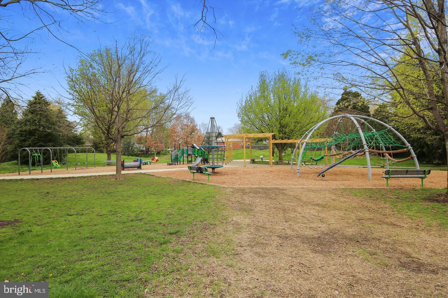 FOREST GLEN - Residential