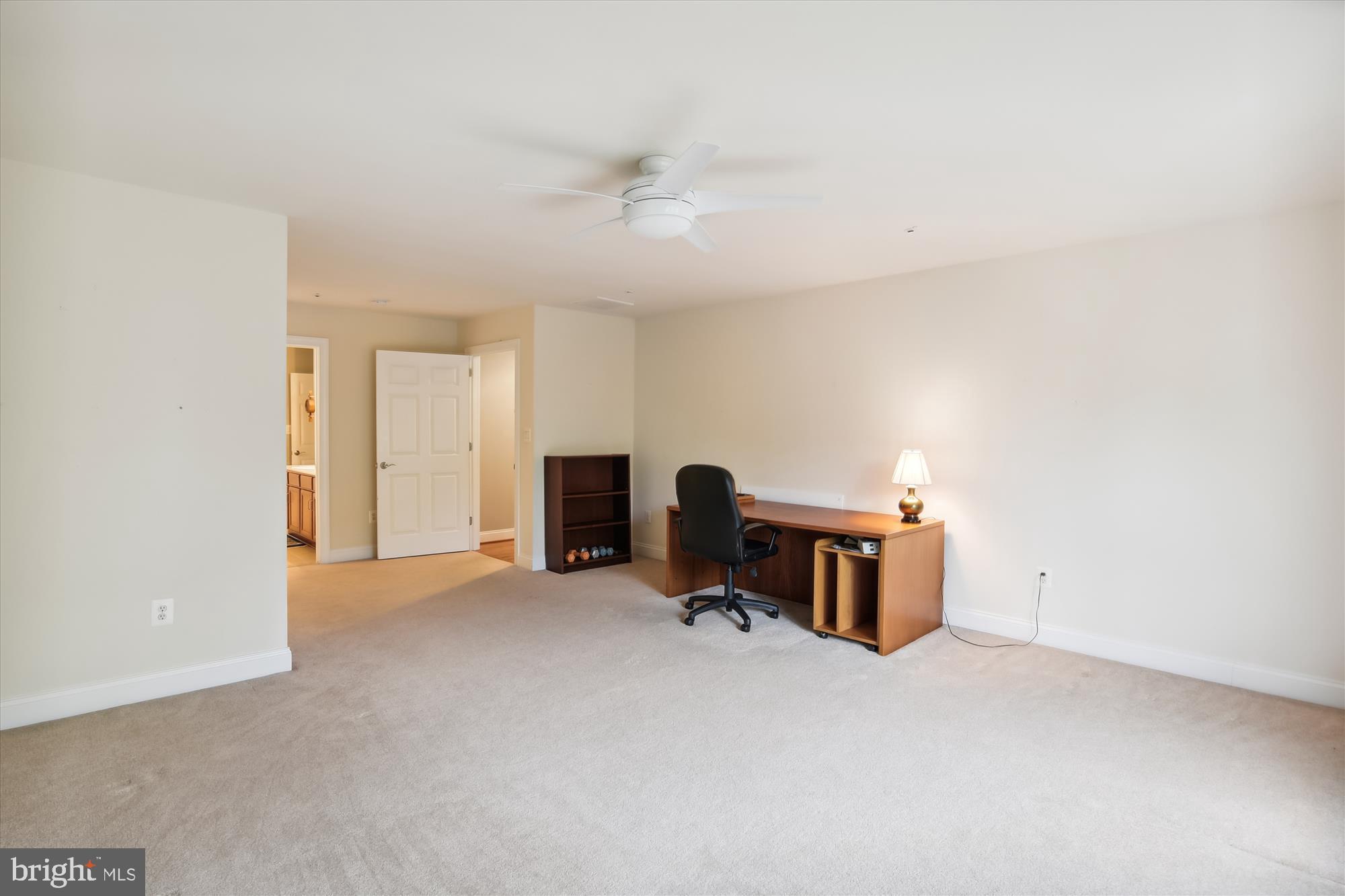 SCOT'S GLEN - Residential