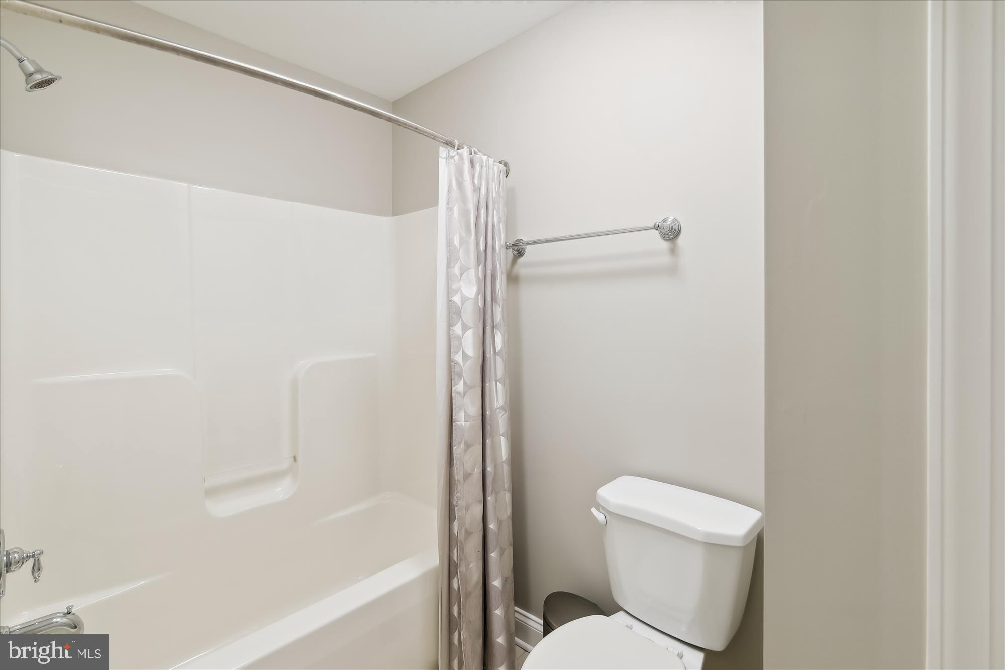 SCOT'S GLEN - Residential