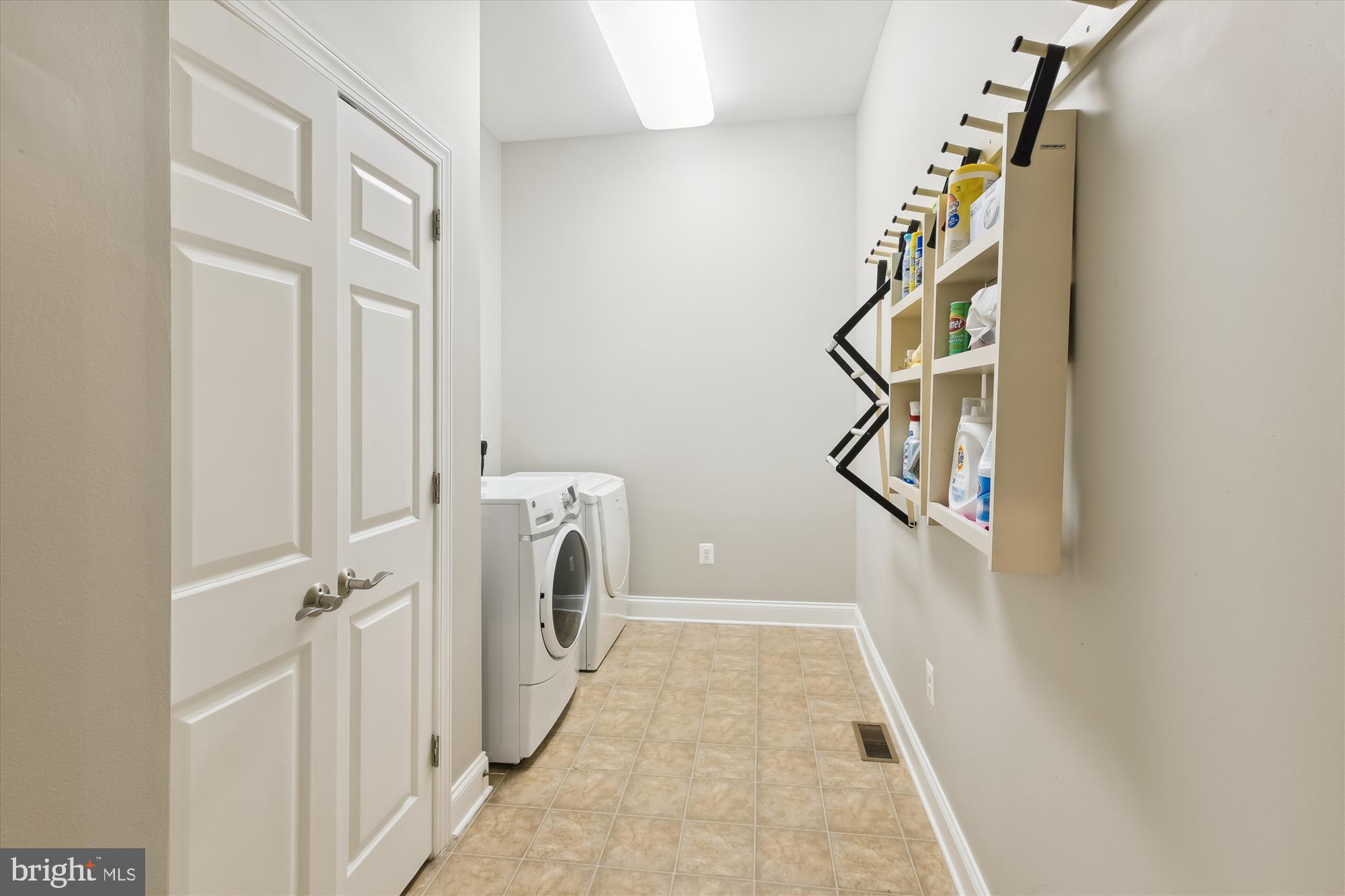 SCOT'S GLEN - Residential