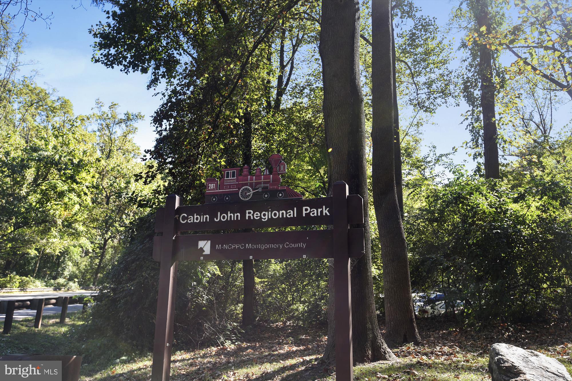 WILLOWBROOK - Residential Lease