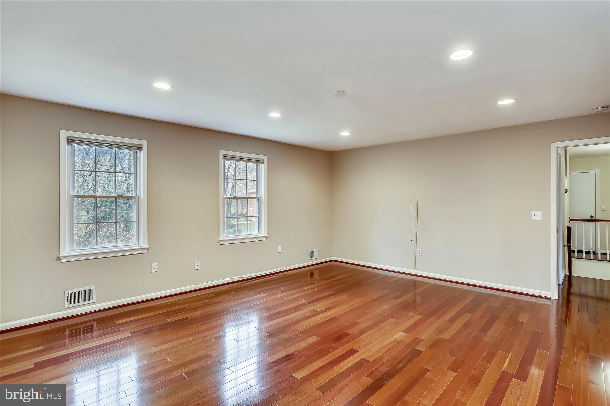 WILLOWBROOK - Residential Lease