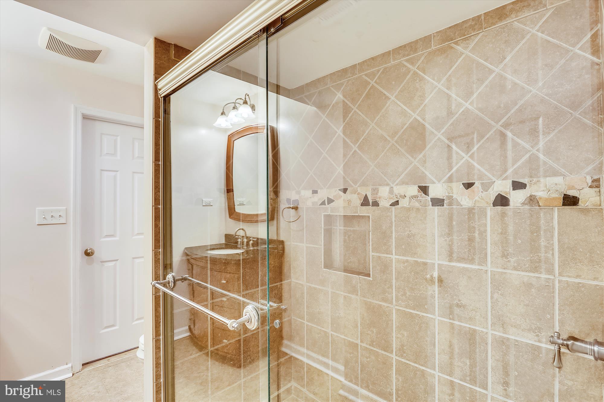 WILLOWBROOK - Residential Lease