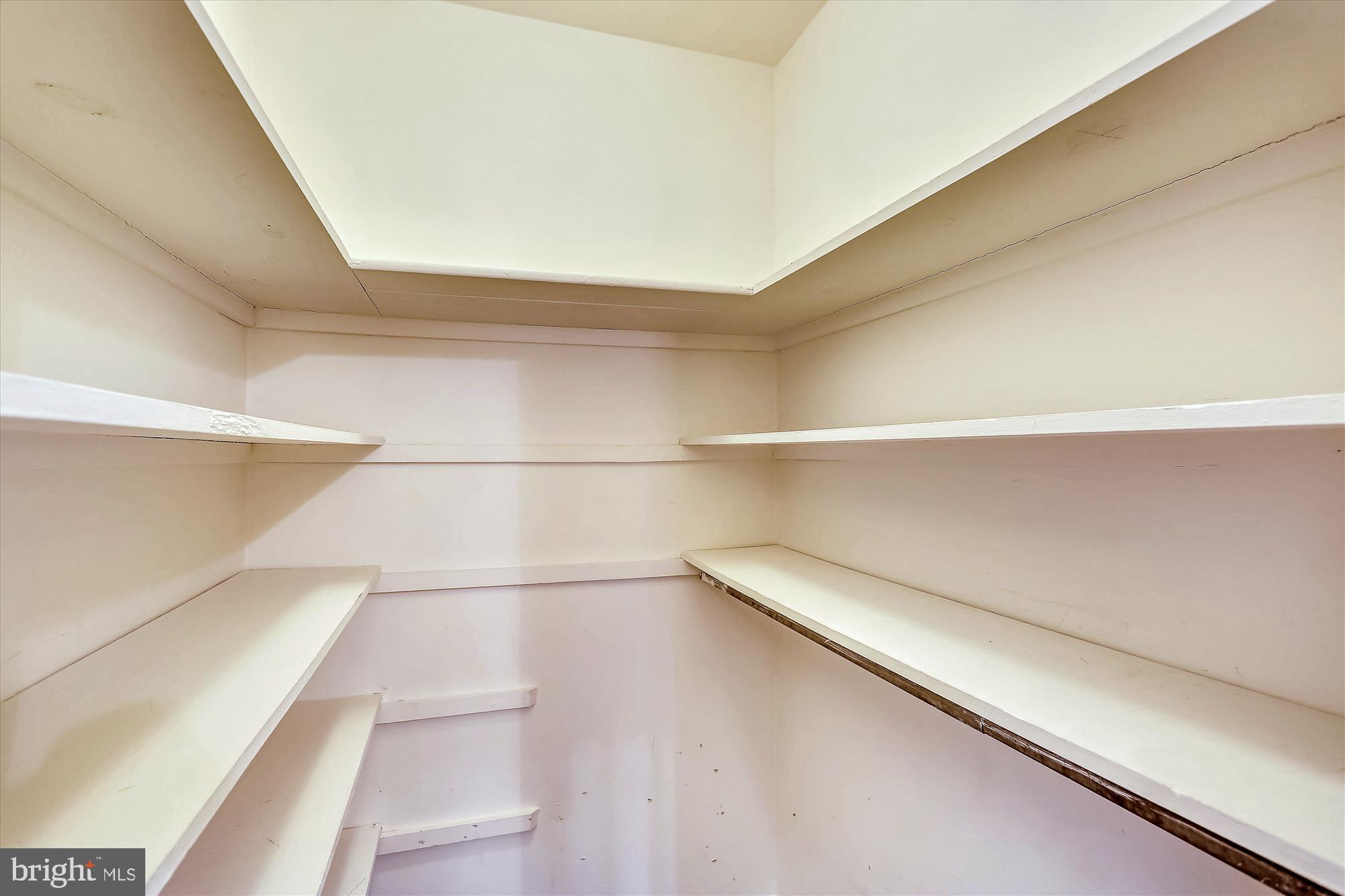 WILLOWBROOK - Residential Lease