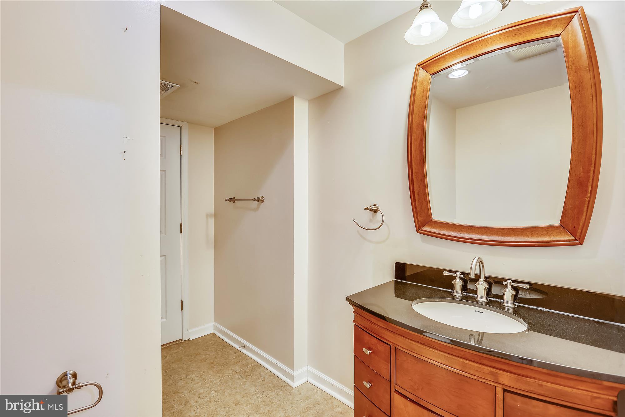 WILLOWBROOK - Residential Lease