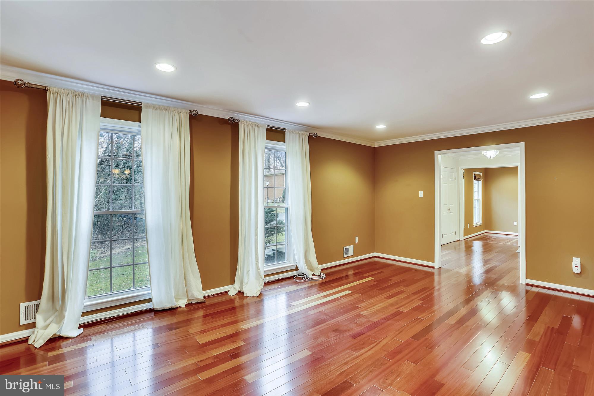 WILLOWBROOK - Residential Lease