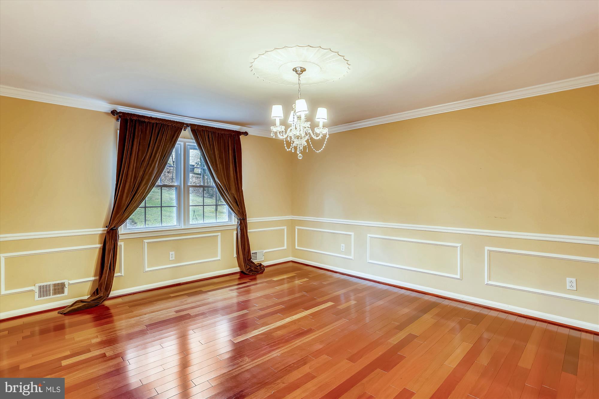 WILLOWBROOK - Residential Lease