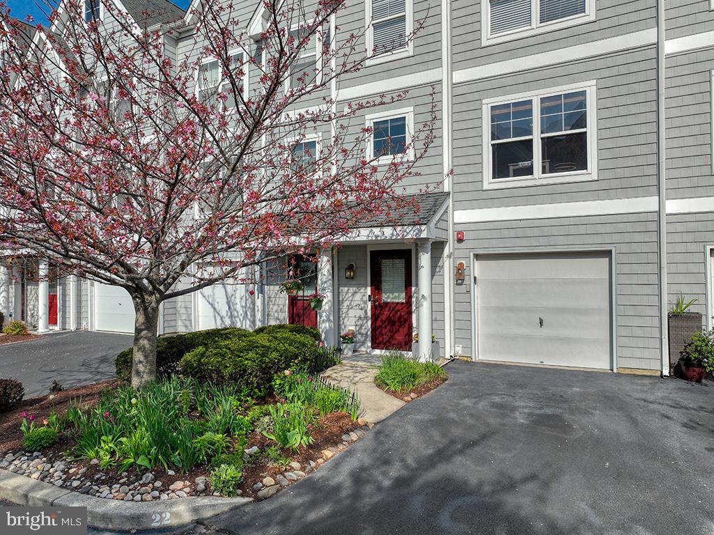 CANAL LANDING - Residential