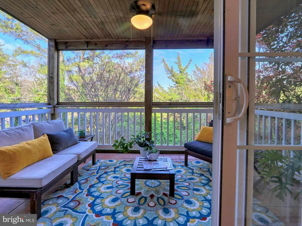 22 CANAL LANDING COURT