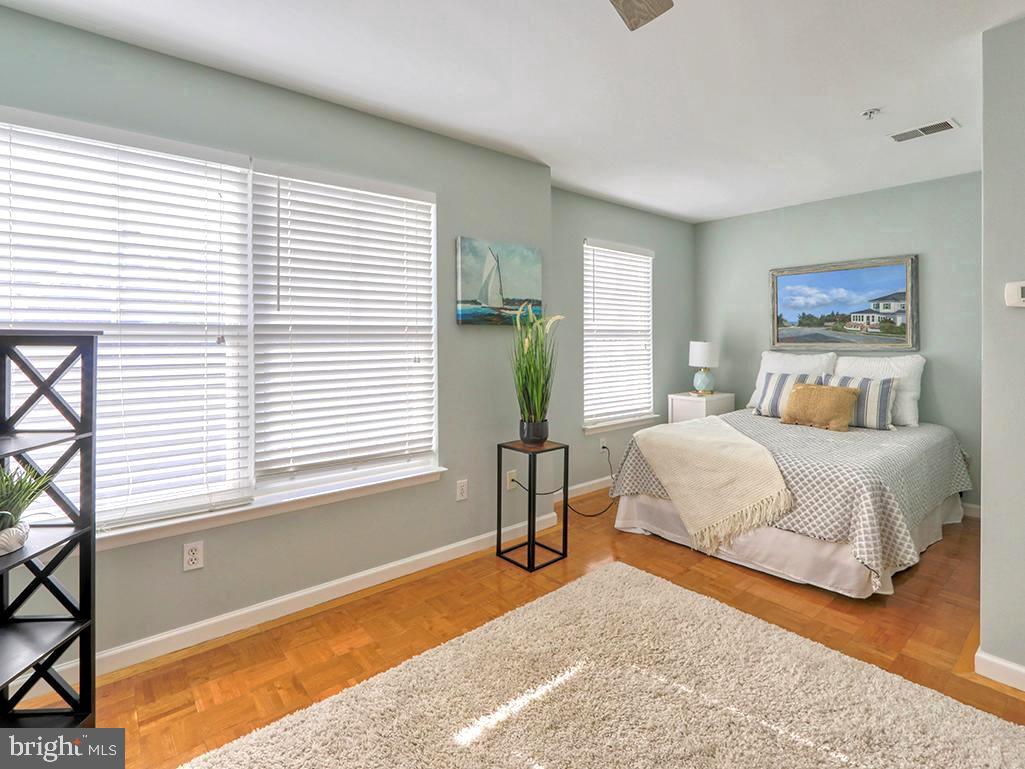 CANAL LANDING - Residential