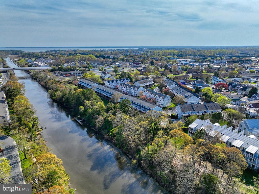 CANAL LANDING - Residential