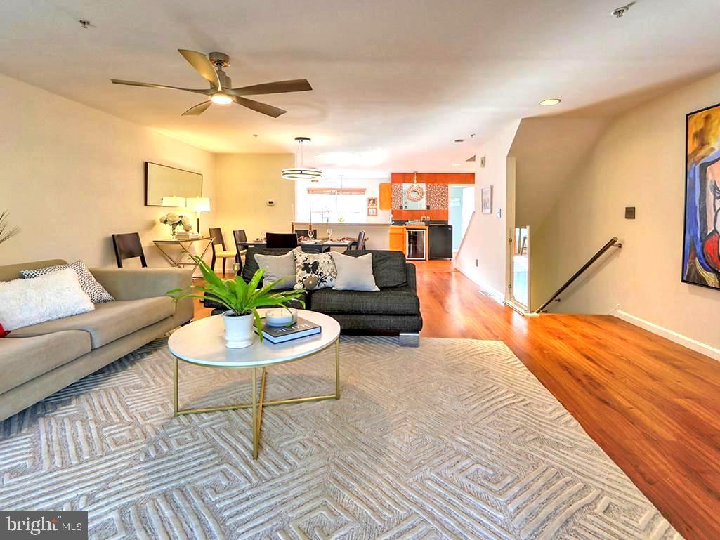 CANAL LANDING - Residential