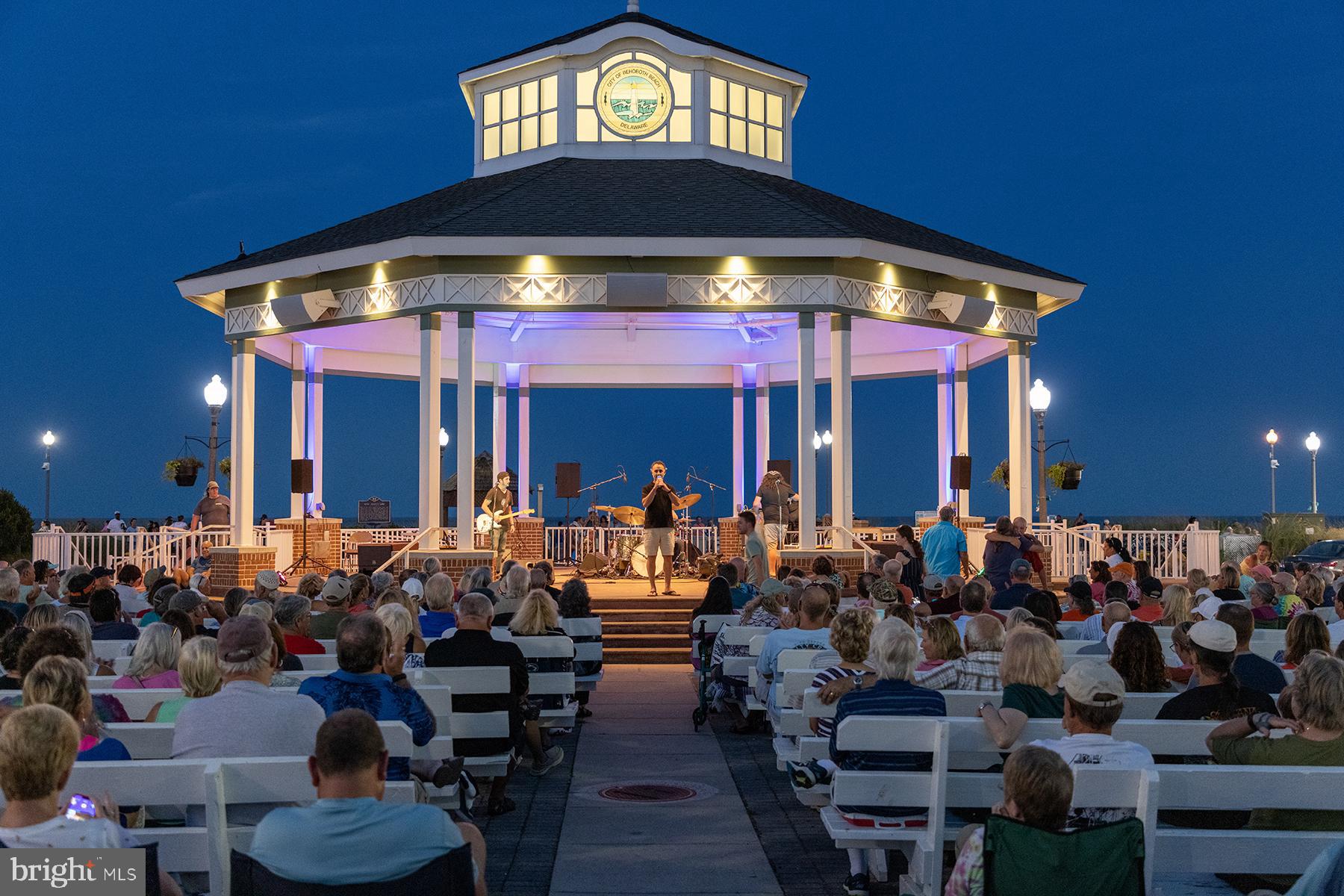 CANAL LANDING - Residential