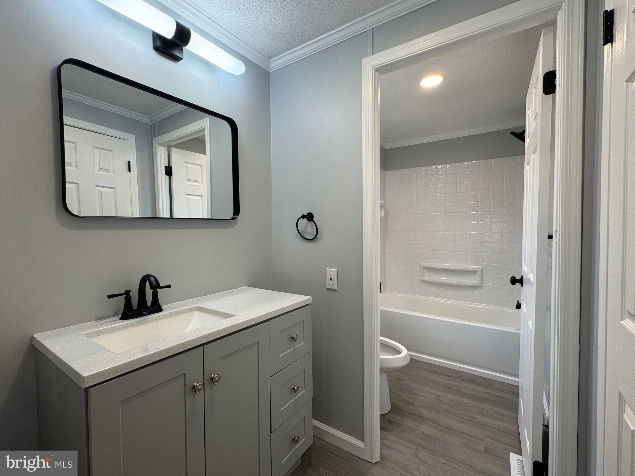 BRIARWOOD ESTATES - Residential