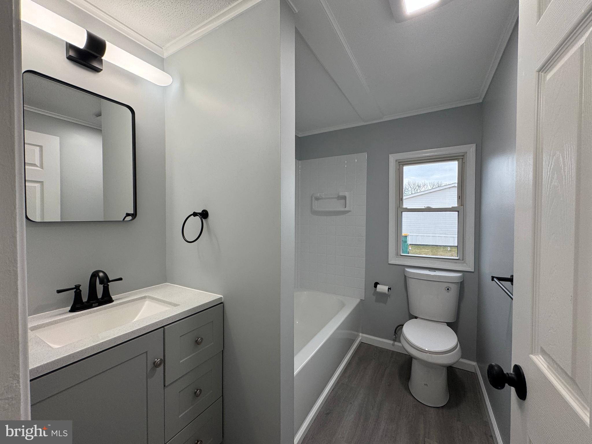 BRIARWOOD ESTATES - Residential