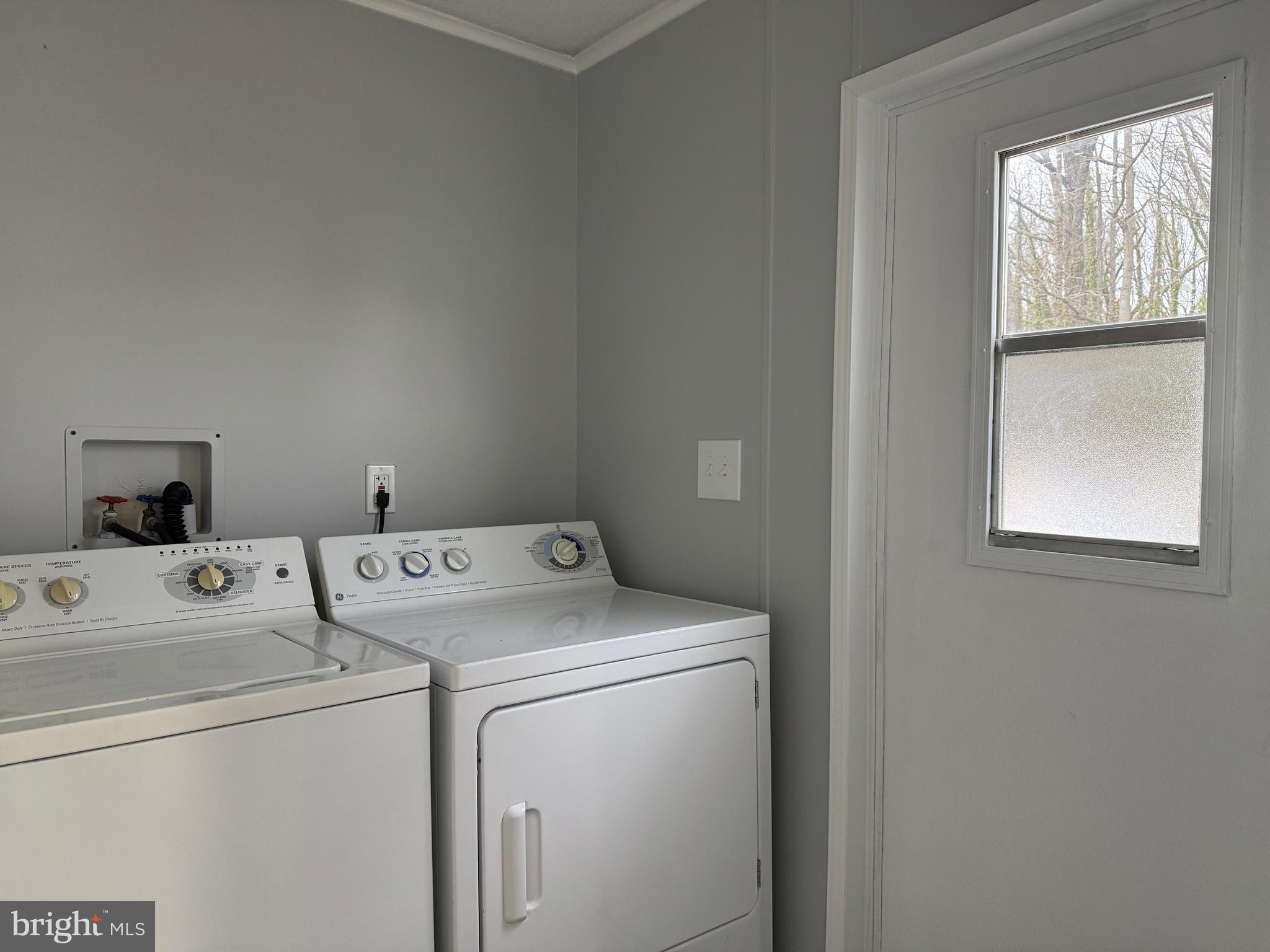 BRIARWOOD ESTATES - Residential