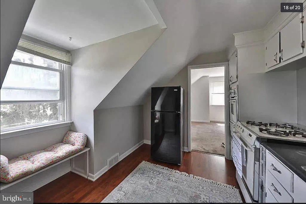 446 EVERGREEN AVENUE 2