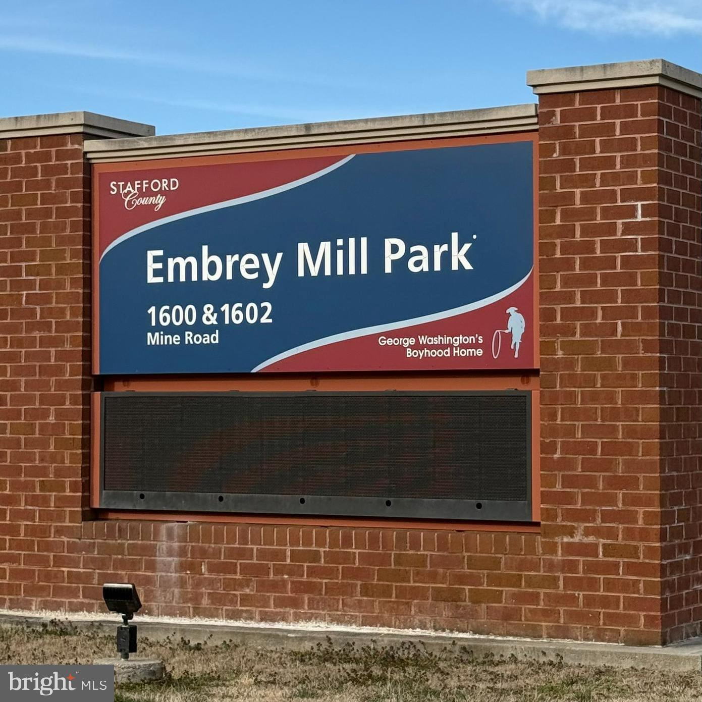 AUTUMN RIDGE - Residential