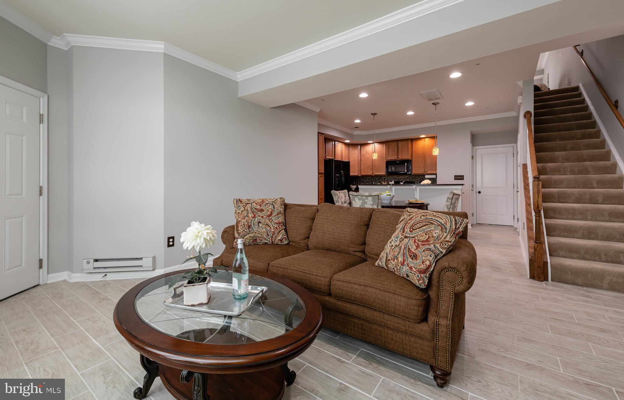 ARCOLA TOWN CENTER CONDO - Residential