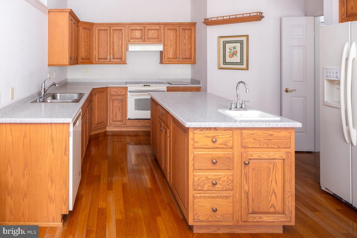 HERSHEYS MILL - Residential