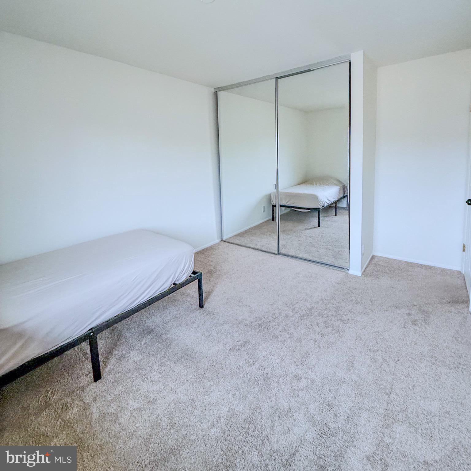 MOSBYS LANDING - Residential