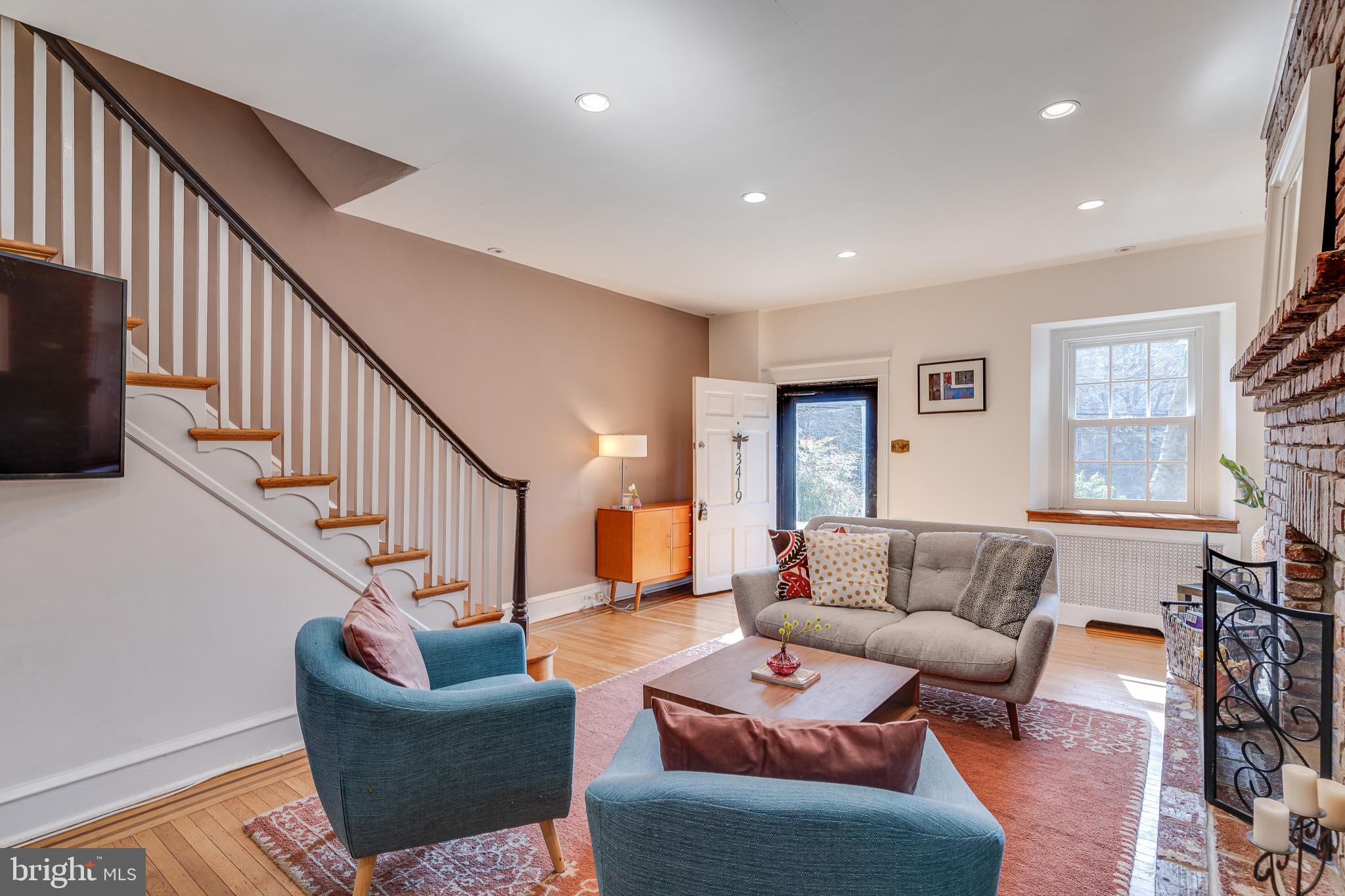 EAST FALLS - Residential