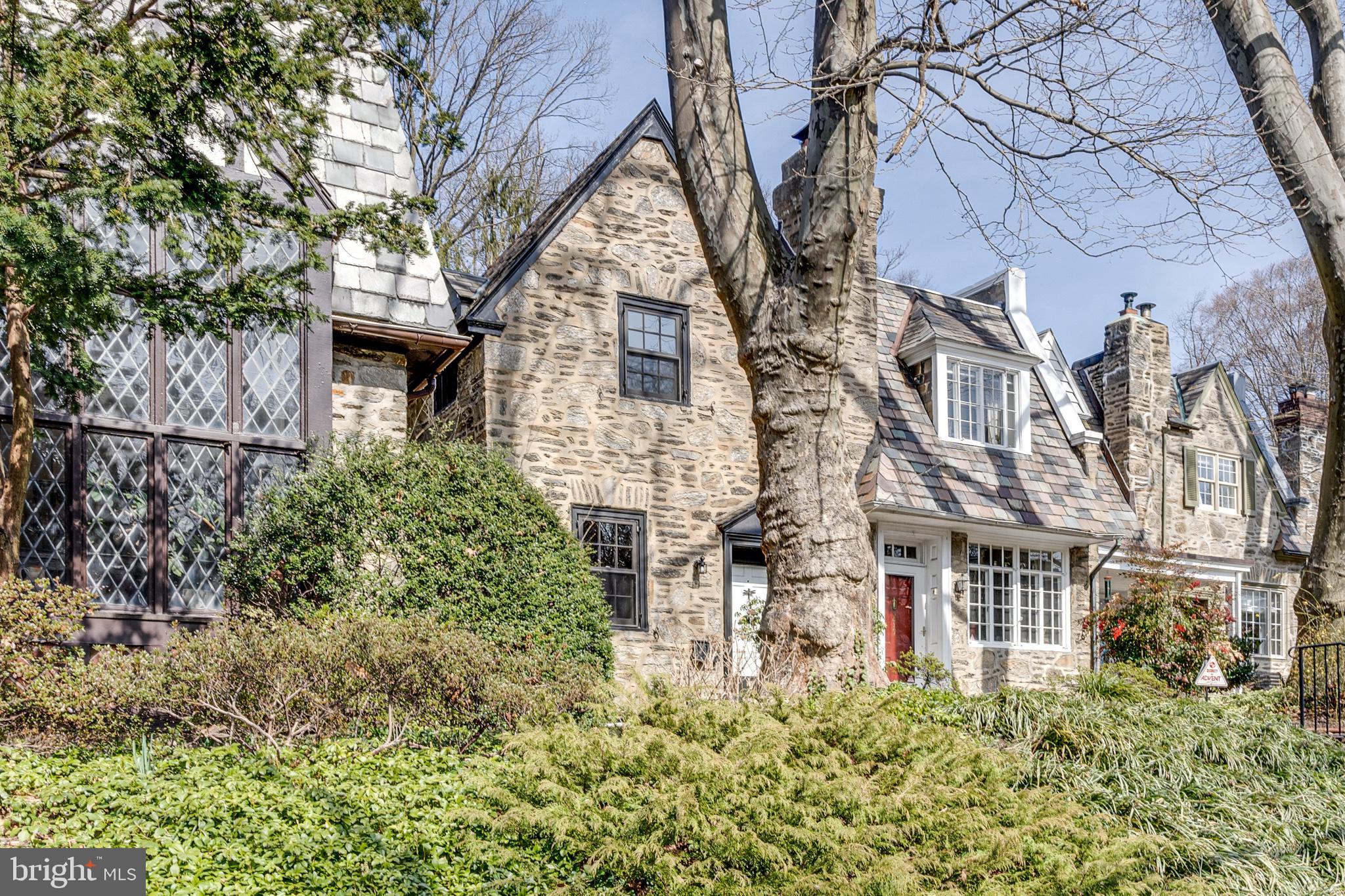 EAST FALLS - Residential