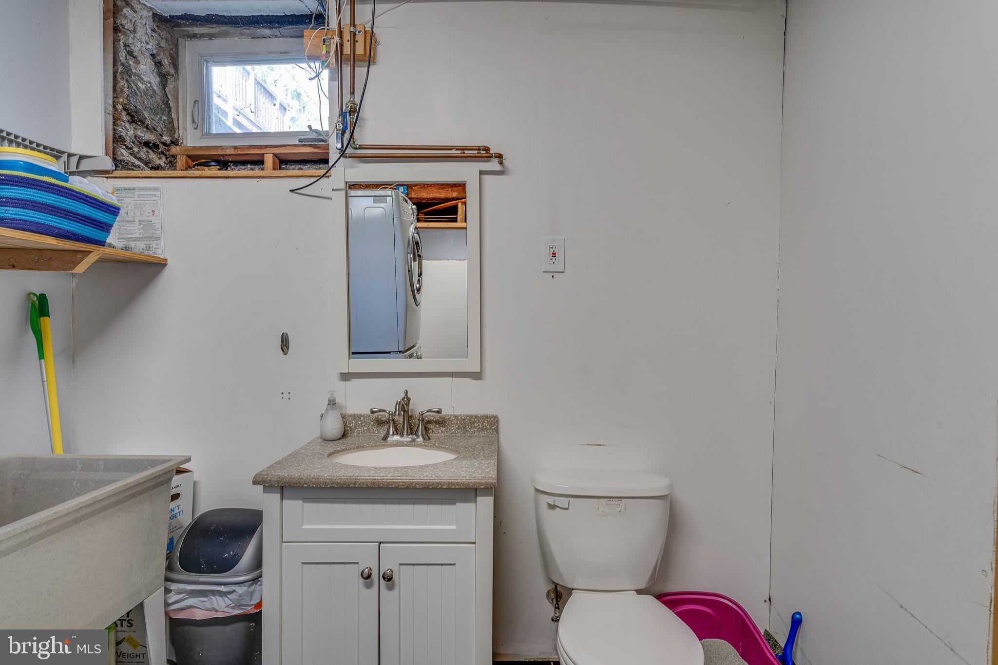 EAST FALLS - Residential