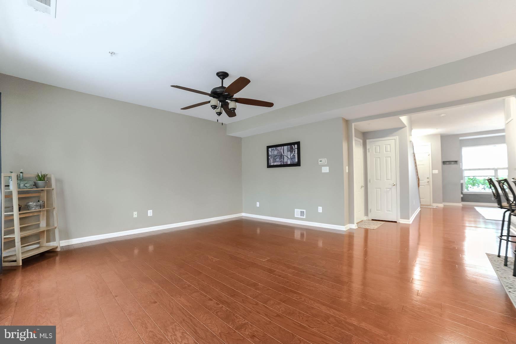 DAHLIA PARK OF WILDEWOOD - Residential