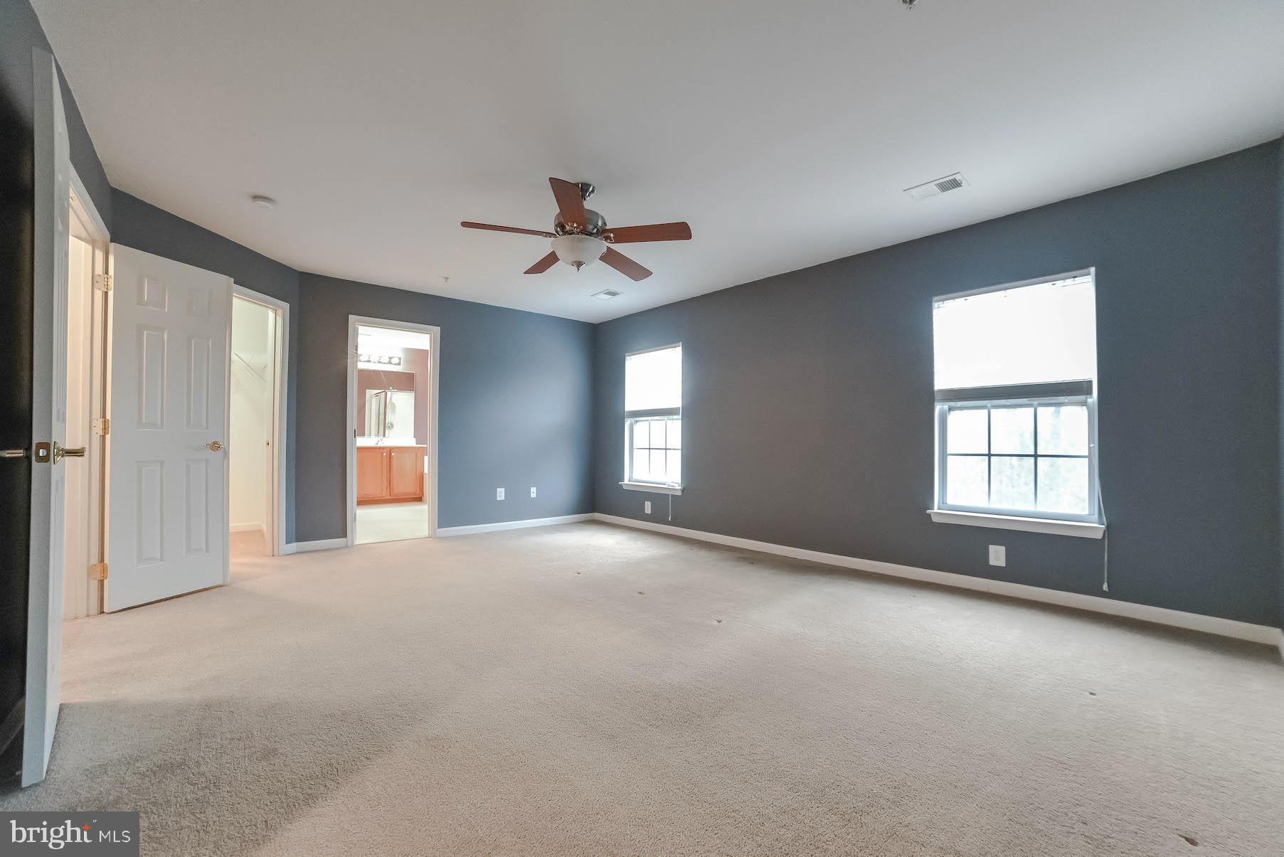 DAHLIA PARK OF WILDEWOOD - Residential