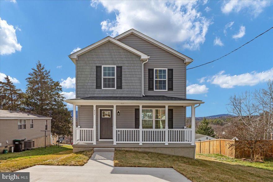 New construction in Strasburg! Two story Colonial.  Home features 3 bedrooms, 2 full baths upstairs, 1 half bath downstairs, dining room, living room and kitchen with stainless steel appliances. Covered front porch and a rear deck (12 x 12).