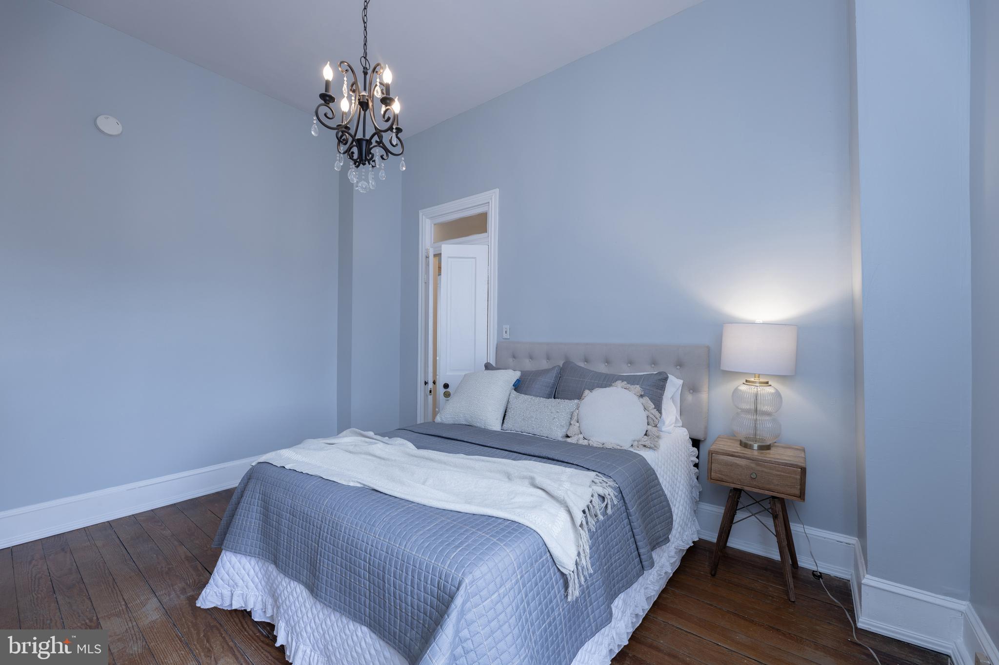 GOLDFARBS - Residential