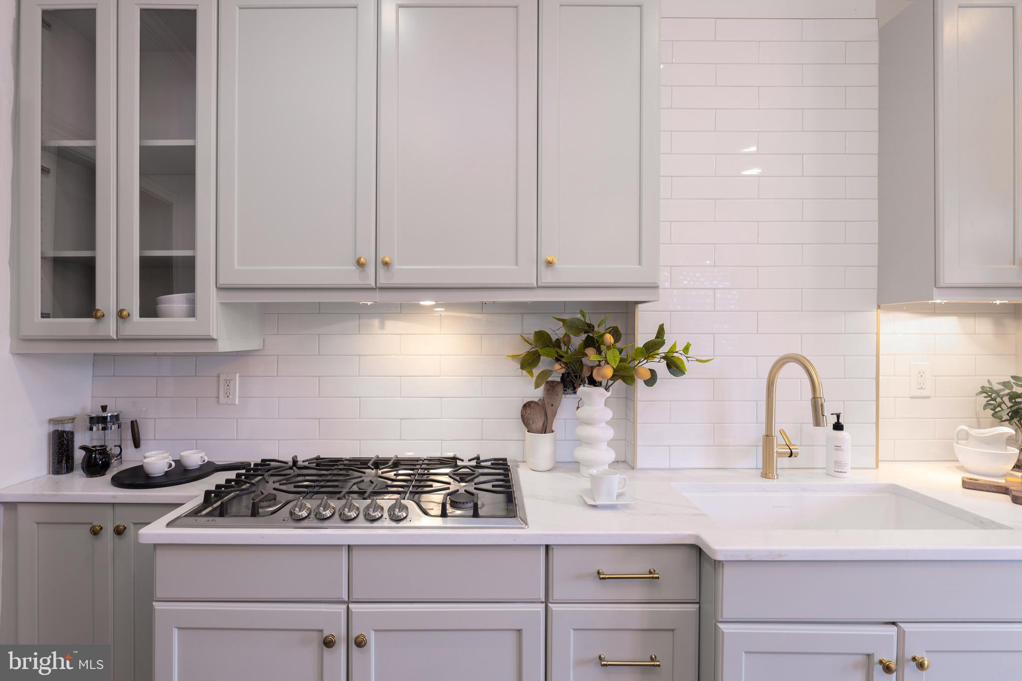 GOLDFARBS - Residential