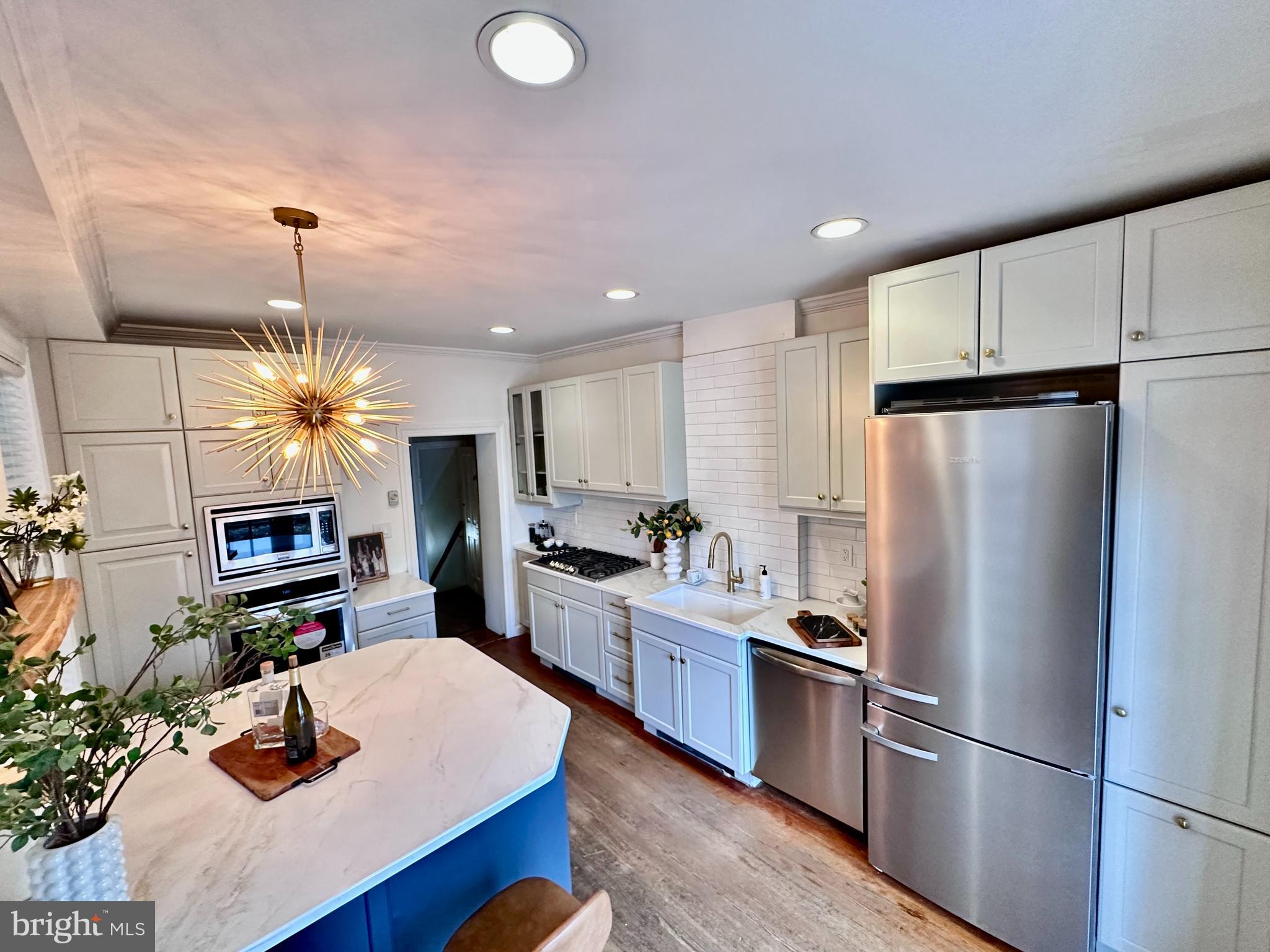 GOLDFARBS - Residential