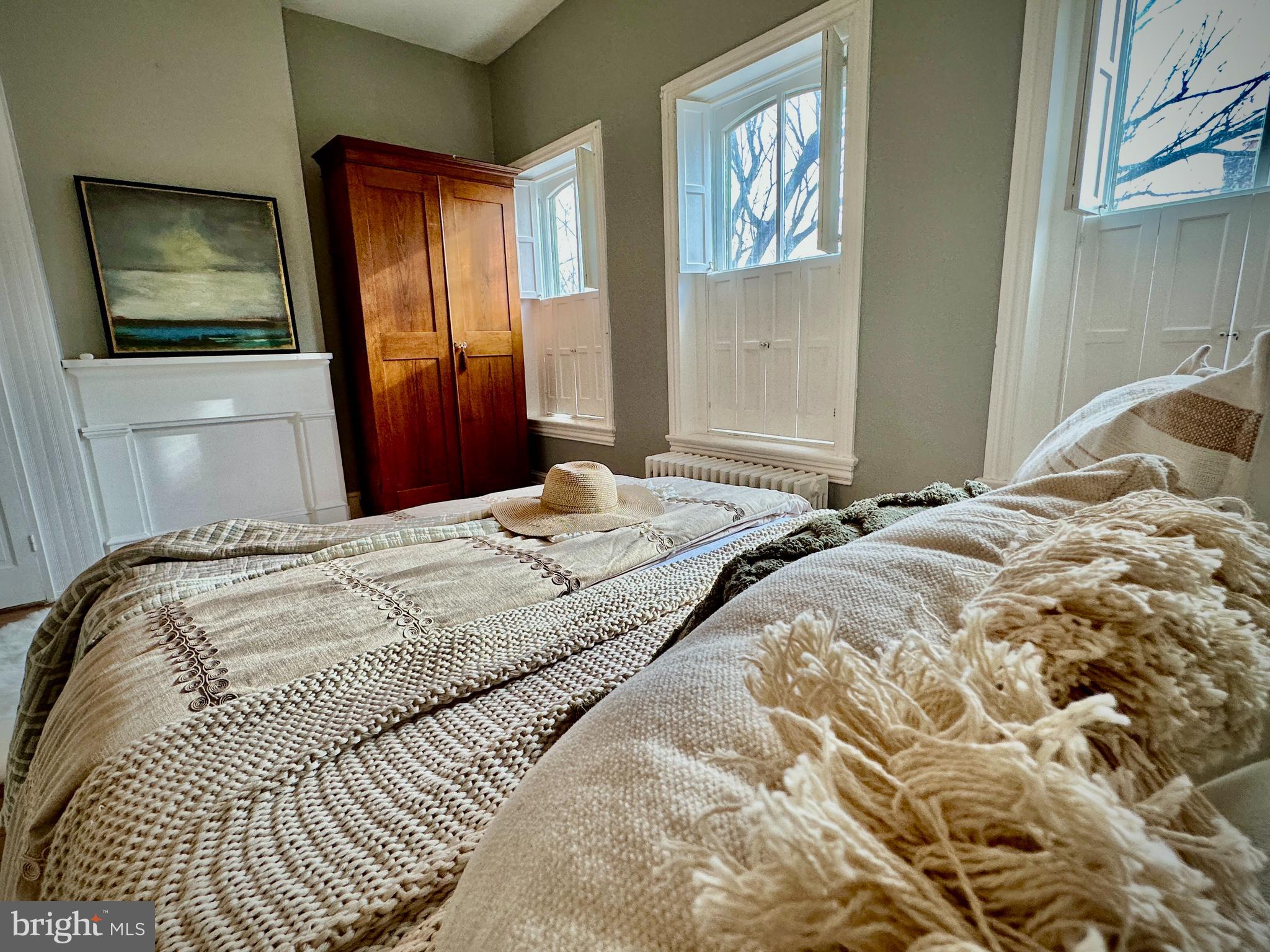 GOLDFARBS - Residential