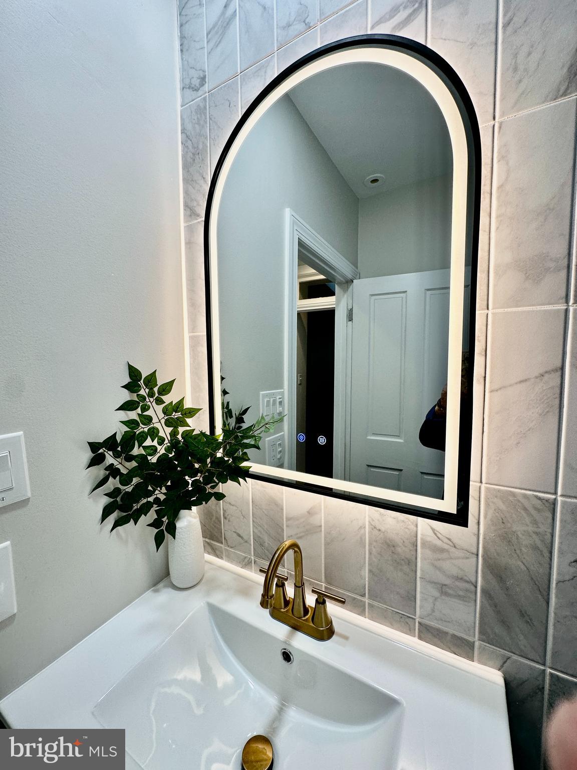 GOLDFARBS - Residential