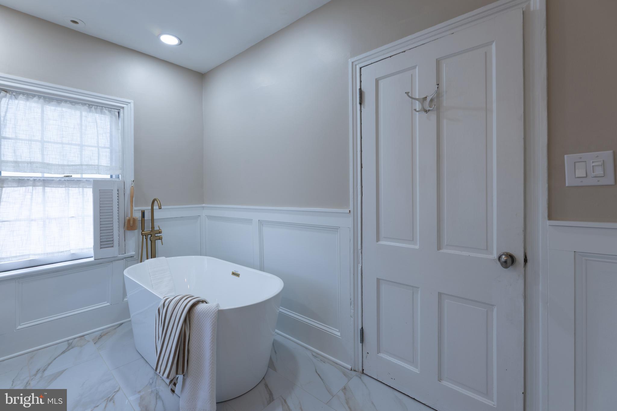 GOLDFARBS - Residential