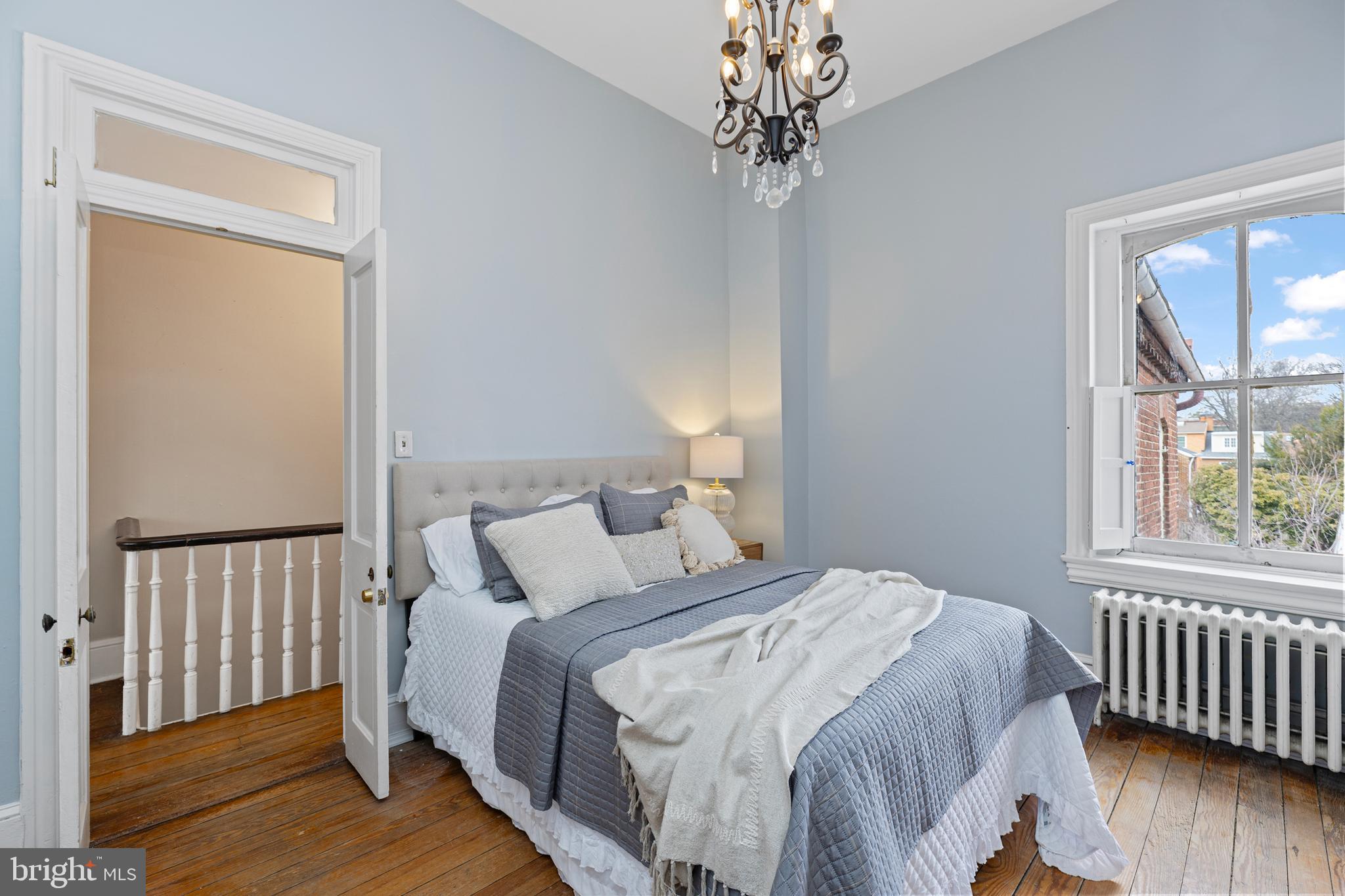 GOLDFARBS - Residential