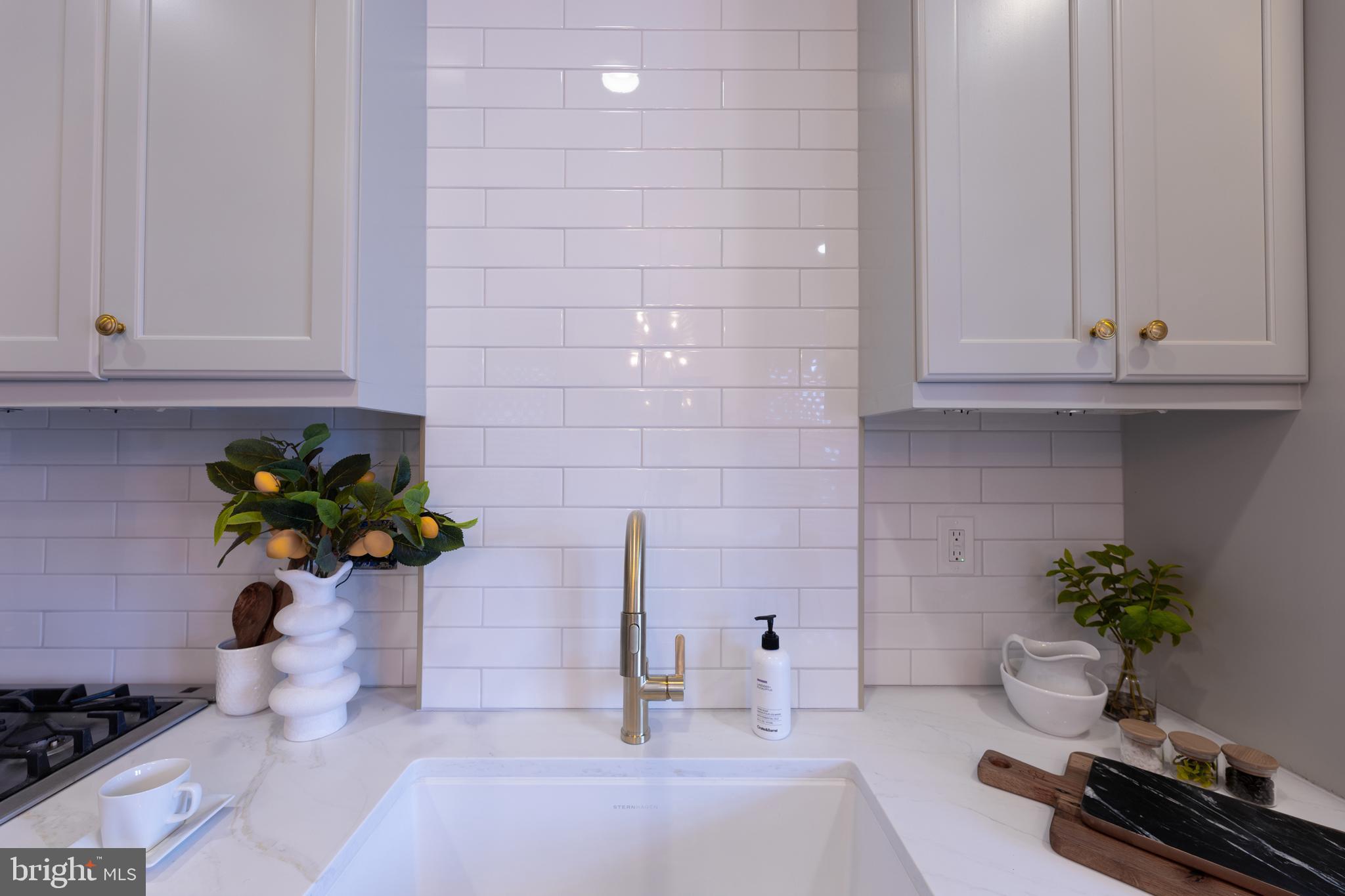 GOLDFARBS - Residential