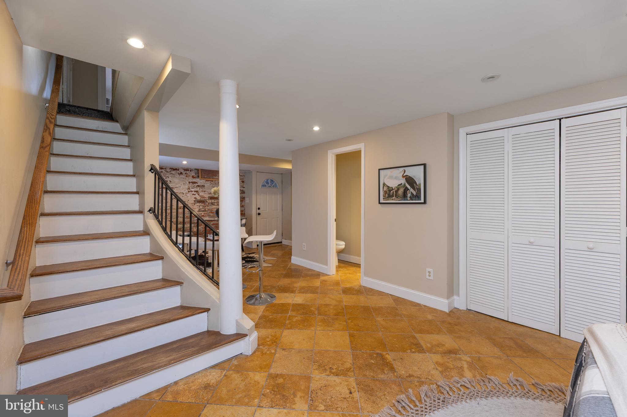 GOLDFARBS - Residential