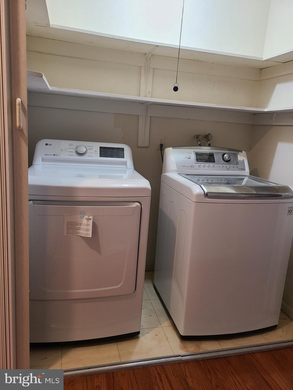 HERITAGE COURT - Residential Lease