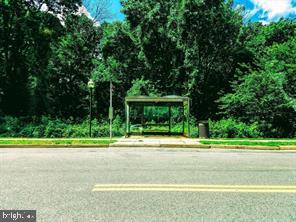 HERITAGE COURT - Residential Lease