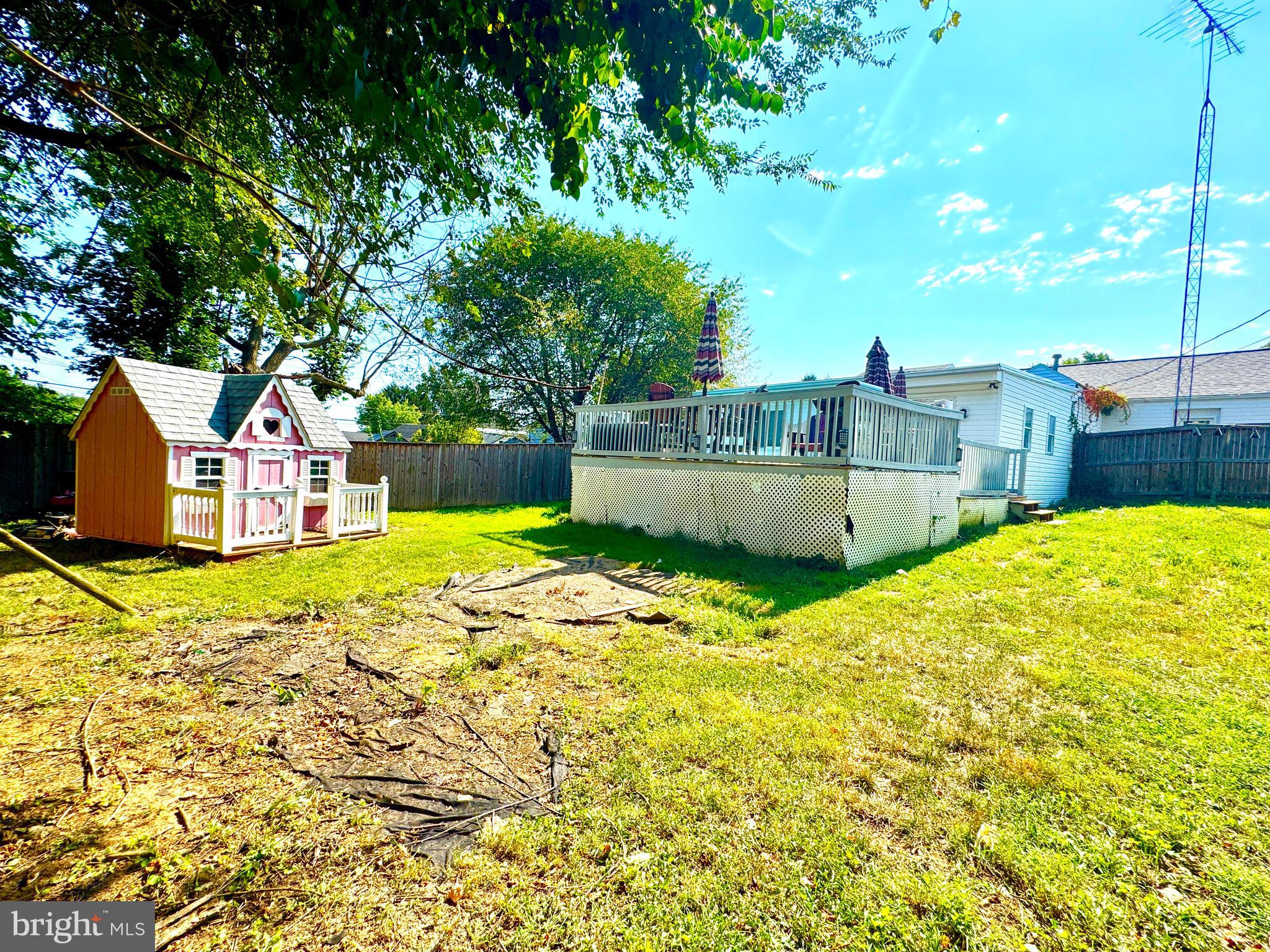 1223 GLENWOOD AVENUE