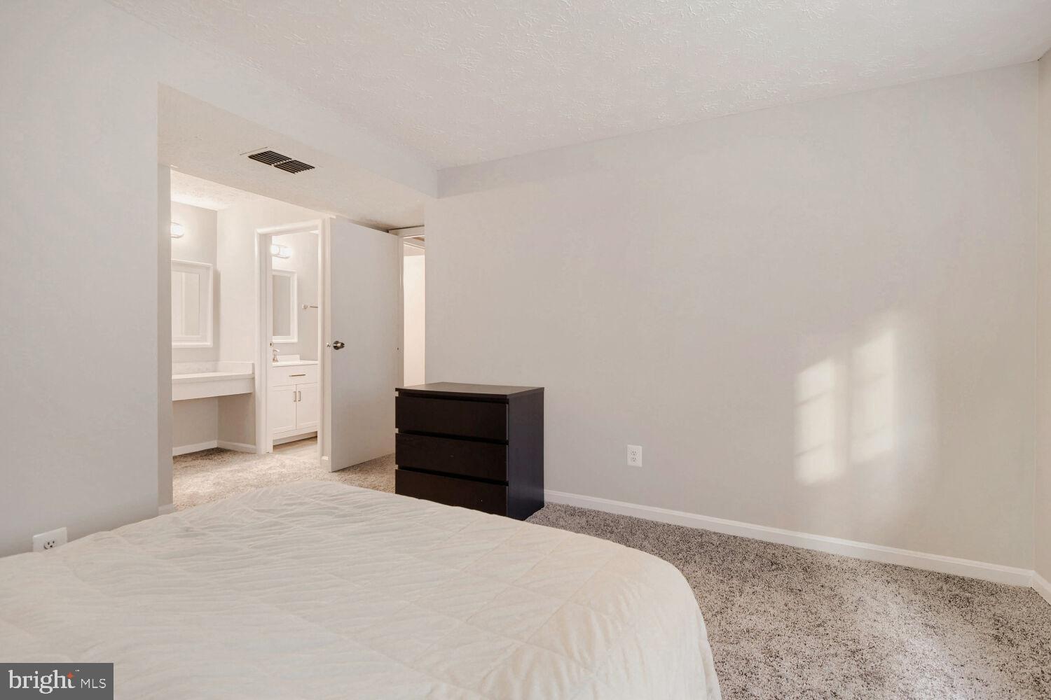 CHESTERFIELD GARDEN CONDOMINIUM - Residential