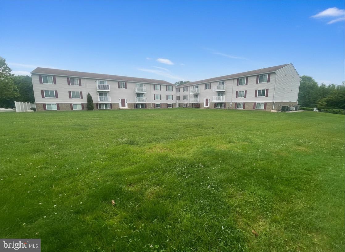 CHESTERFIELD GARDEN CONDOMINIUM - Residential