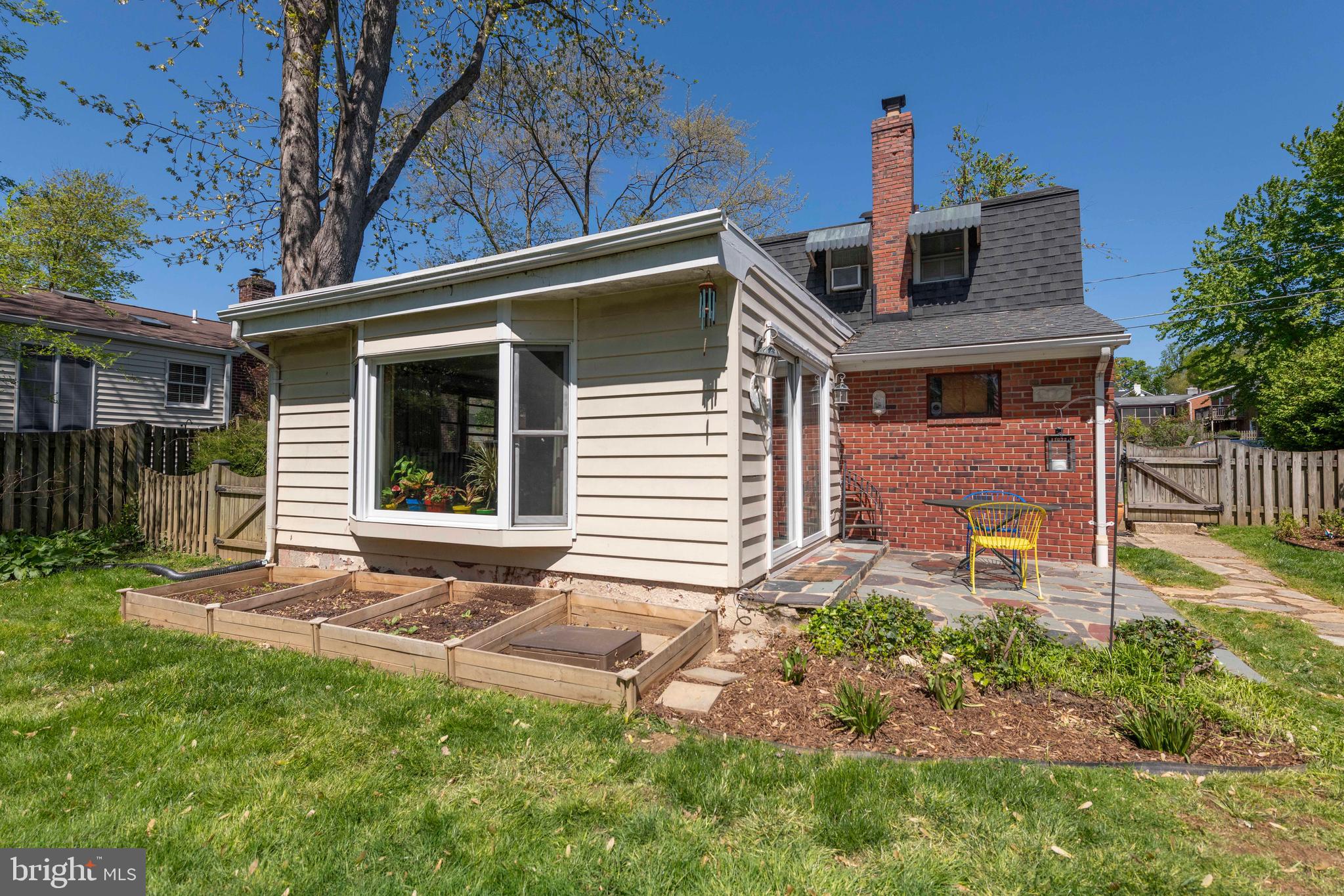 TARA - LEEWAY HEIGHTS - Residential Lease