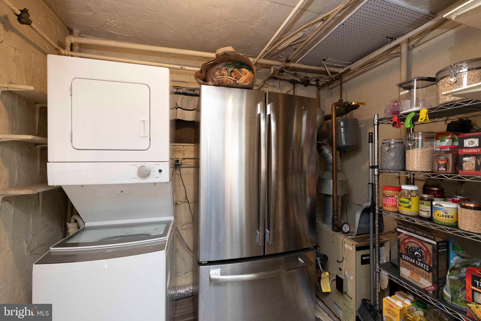 TARA - LEEWAY HEIGHTS - Residential Lease